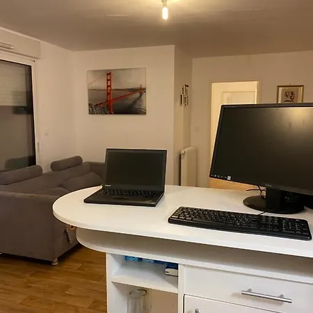 Charmant Appartement, Spacieux Dans Une Neuve! * Angers